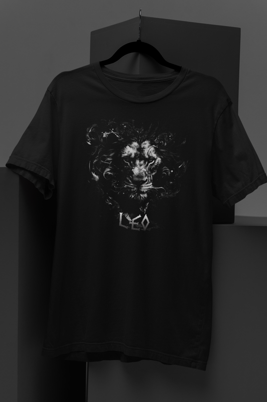  Black t-shirt featuring a vector art design of a lion’s head. A bold and stylish choice for  those seeking a powerful graphic design.The Zodiac Collection: LEO Short-Sleeve Unisex T-Shirt - DarkSongWear